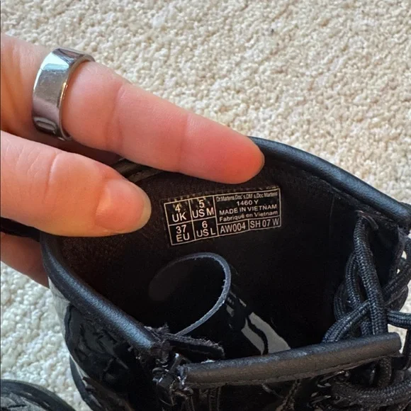 Doc Marten 1460 Glitter Star Patent Lace Up Boots in Black